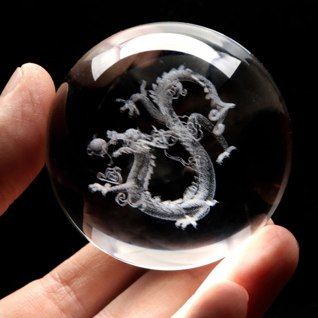 龍 クリスタルボール 約80mm 龍神 ドラゴンボール 干支 辰 置き物 人工